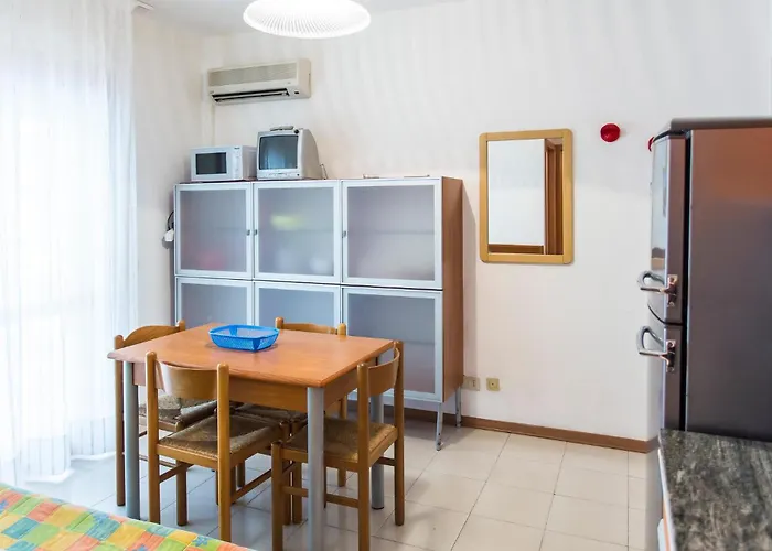 1 Bedroom Awesome In * بيبيوني