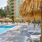 Amazing In With Swimming Pool